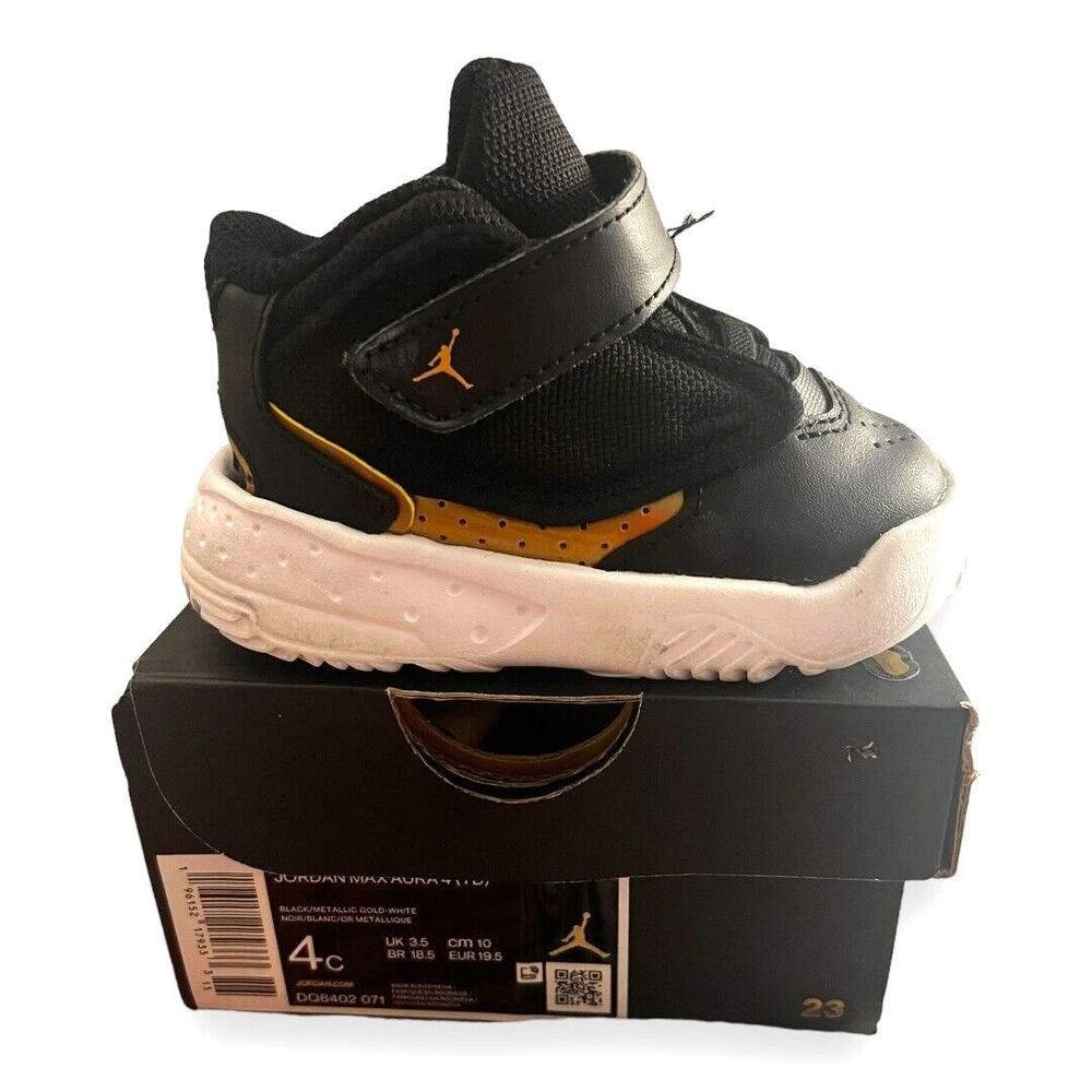 Nike Jordan Max Aura 4 University Black And Gold TD Size 4c -New in Box